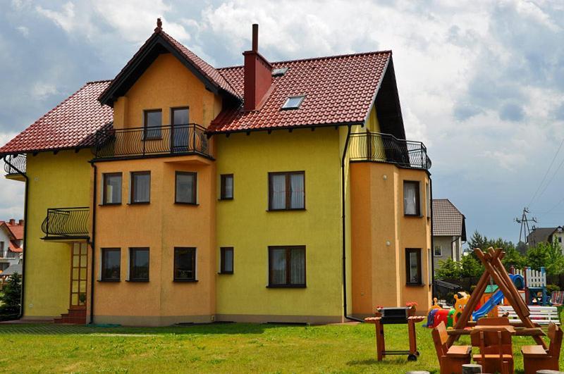 Hotel Jantar Ostrowo  Esterno foto