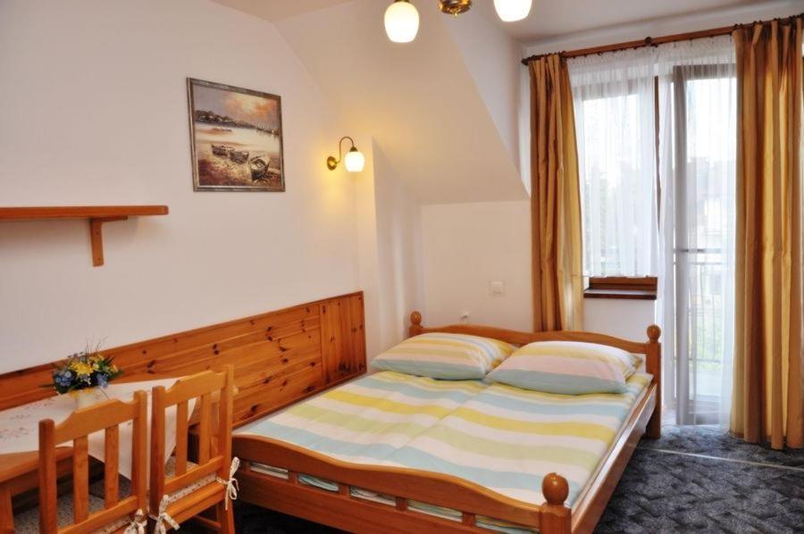 Hotel Jantar Ostrowo  Esterno foto