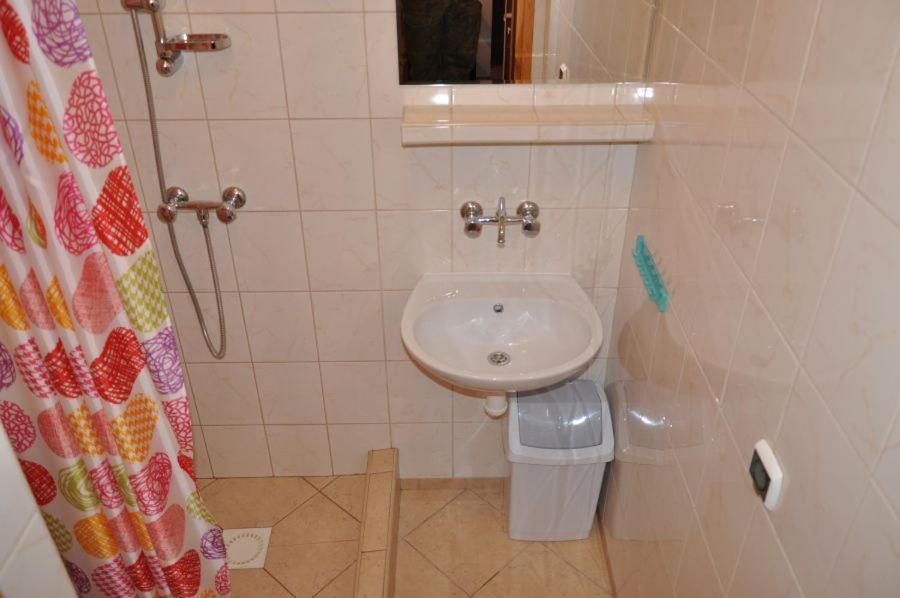 Hotel Jantar Ostrowo  Esterno foto