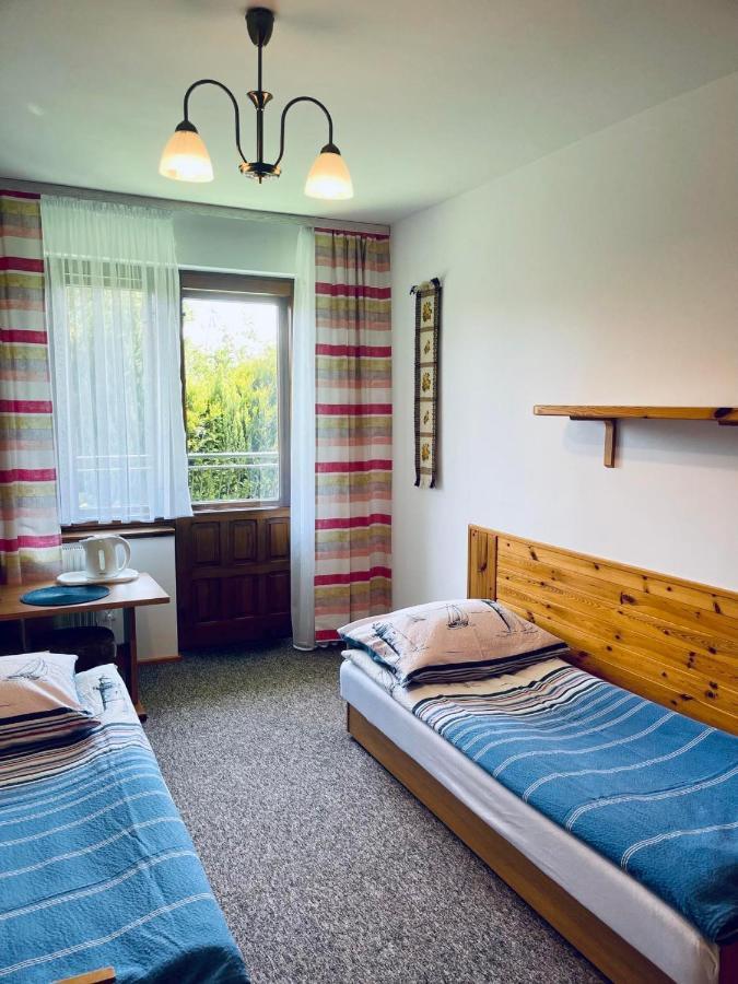 Hotel Jantar Ostrowo  Esterno foto