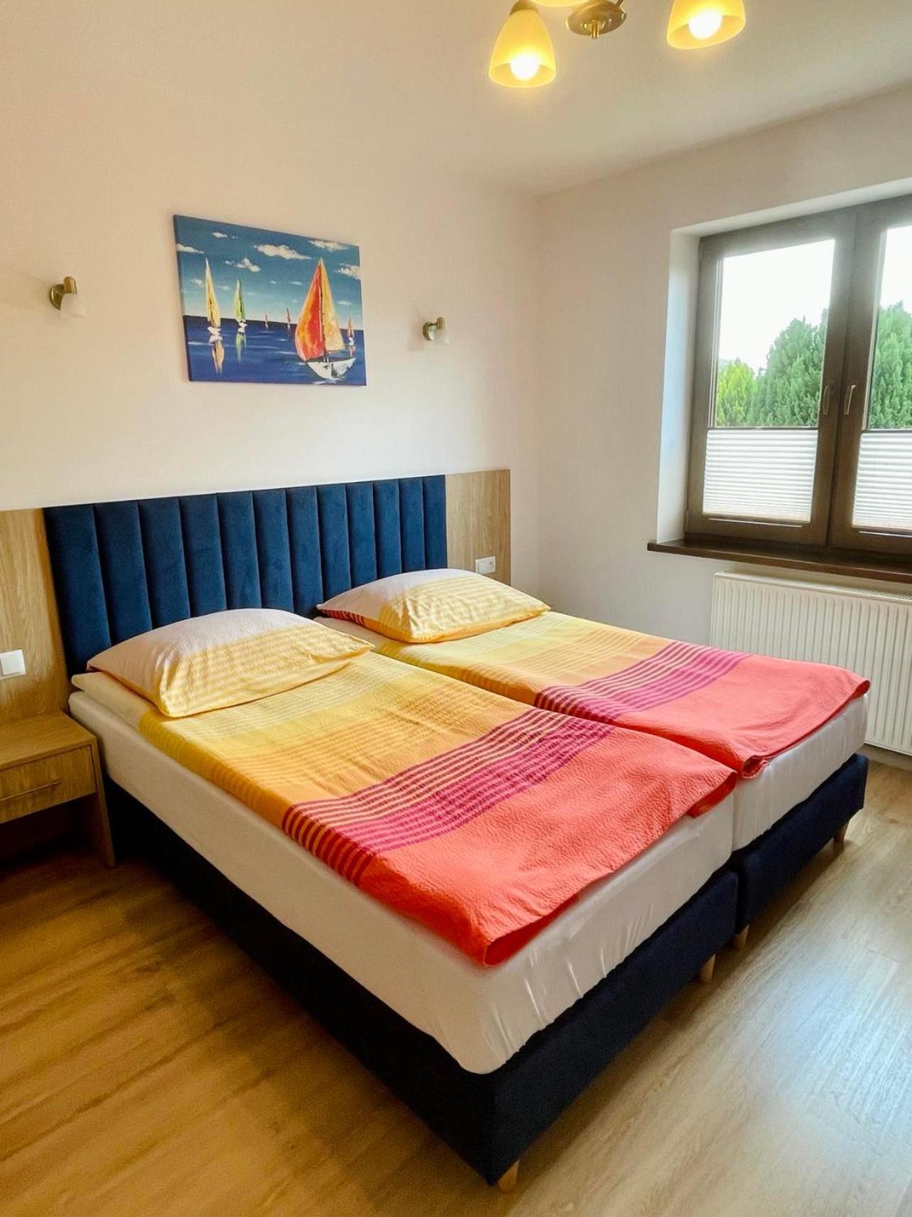 Hotel Jantar Ostrowo  Esterno foto