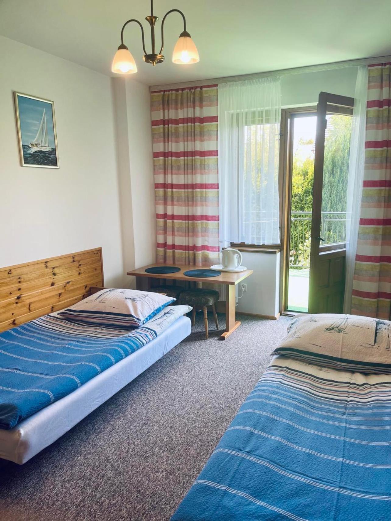 Hotel Jantar Ostrowo  Esterno foto